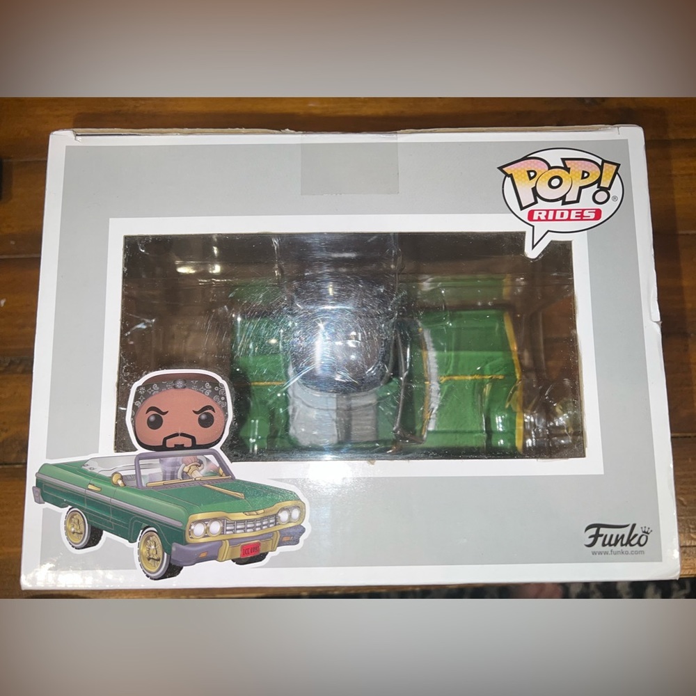 Funko Pop! Rides: Ice Cube in Impala - Picture 7 of 13